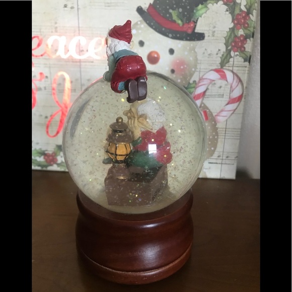 San Francisco Vintage Santa Elf Musical Snow Globe - Picture 5 of 10